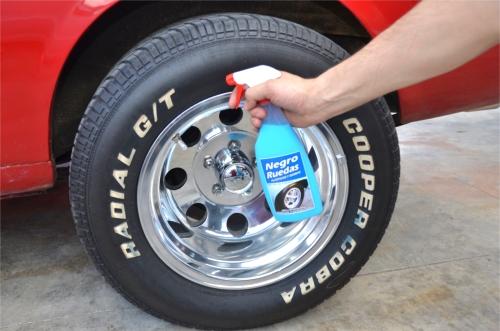 Abrillantador de neumáticos gomas y plasticos con nanotecnología — Totcar