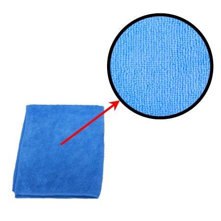 Super absorbent microfiber cloth to clean blue car 40x40 cm.